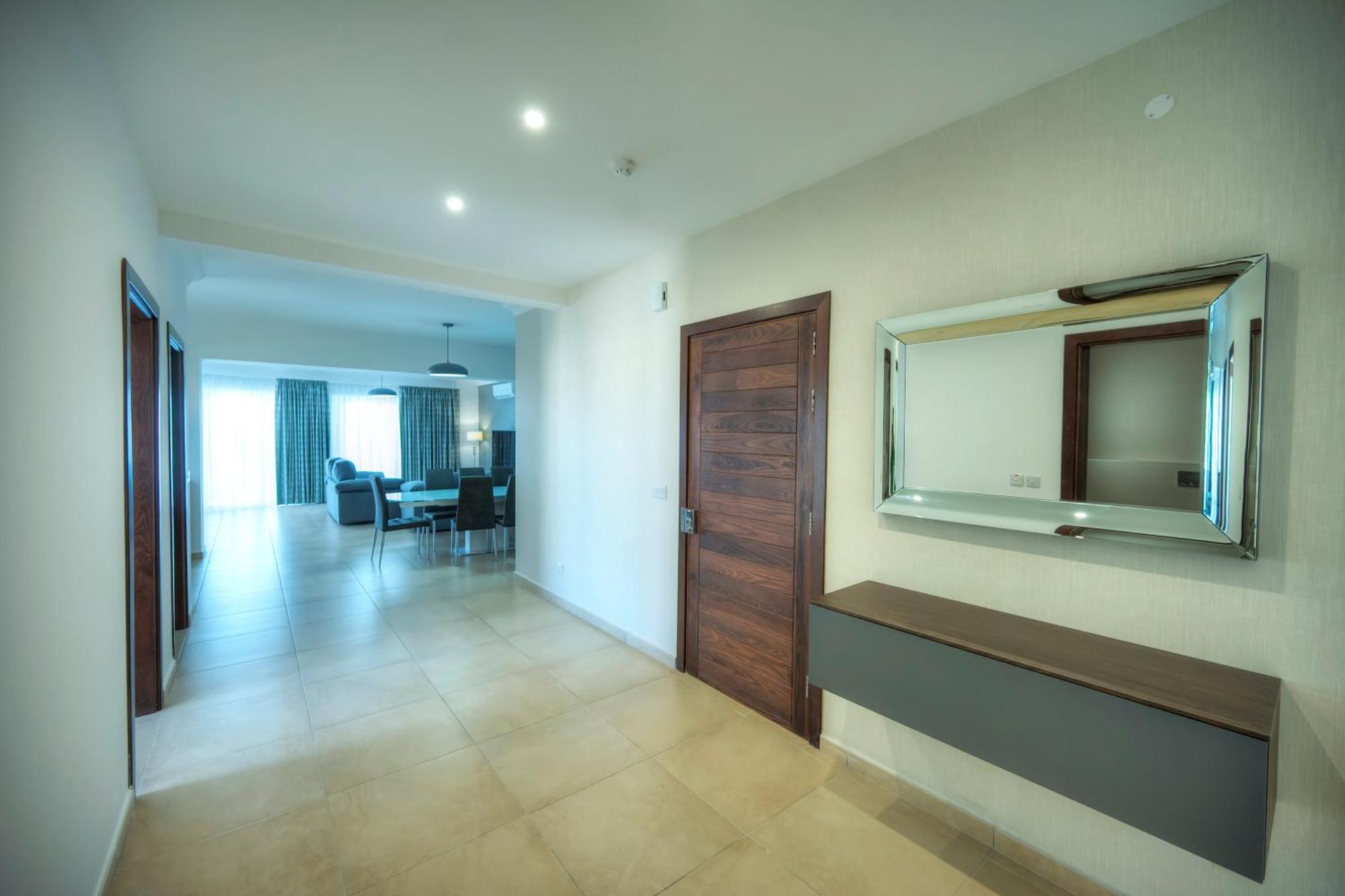 Fort Cambridge Apartments Sliema Exterior photo