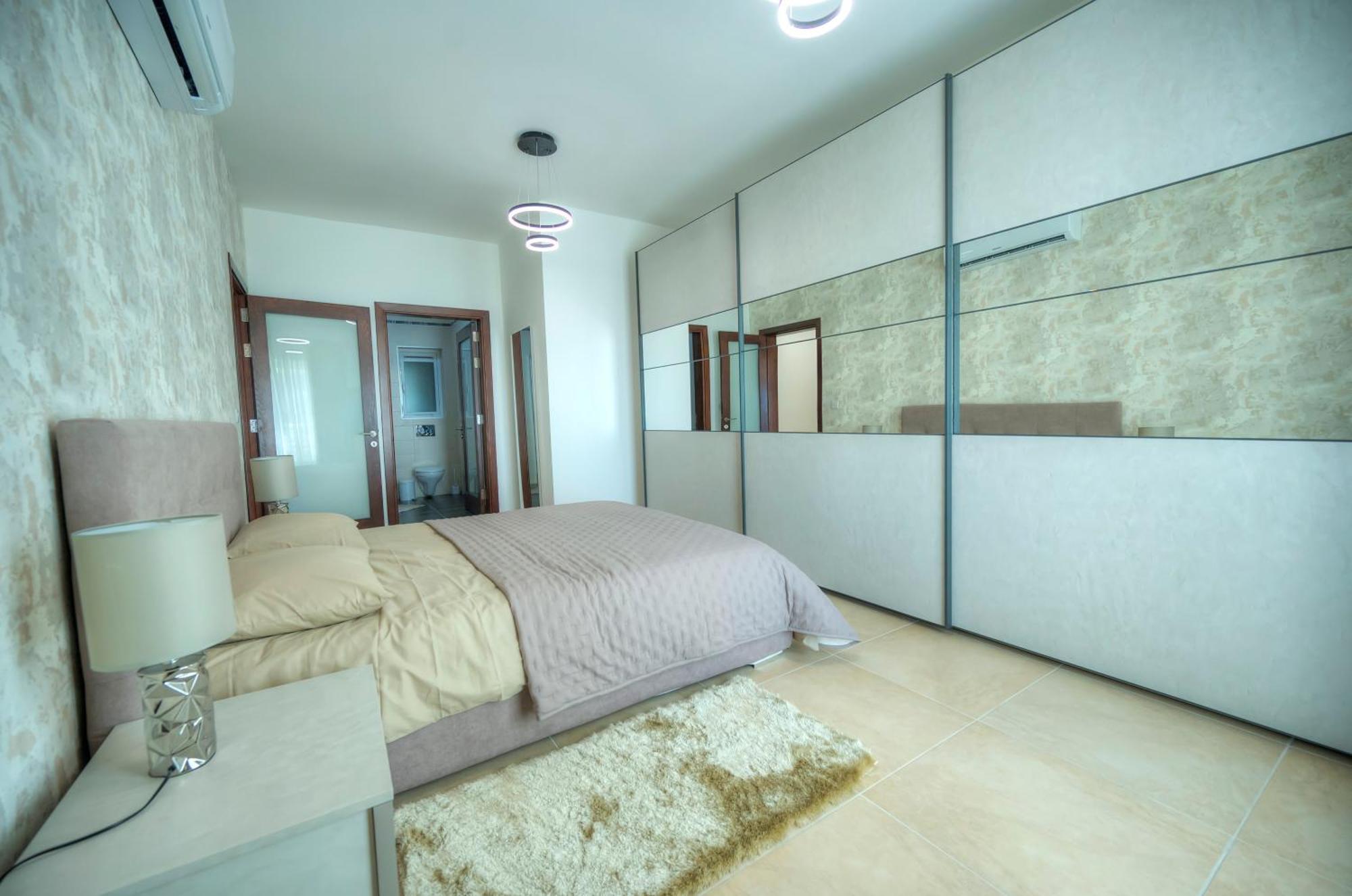 Fort Cambridge Apartments Sliema Exterior photo